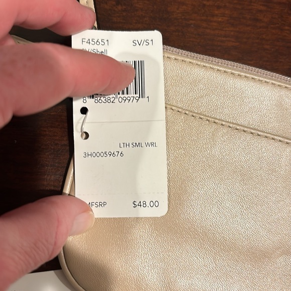 Coach clutch 
NWT - Picture 5 of 5